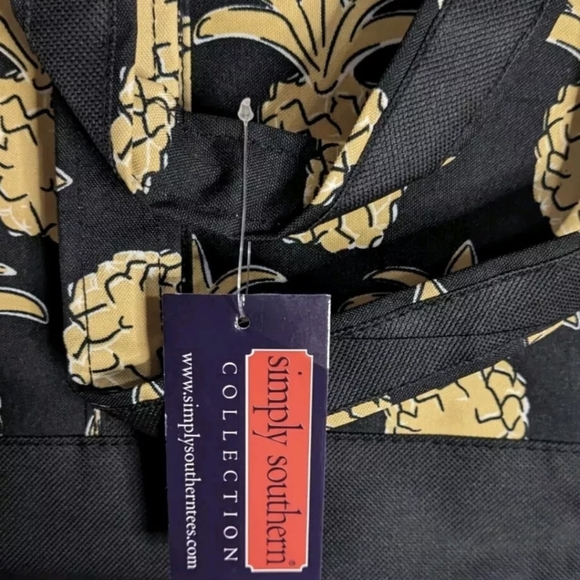 Simply Southern Golden Pineapple Shoulder Bag - Picture 6 of 7